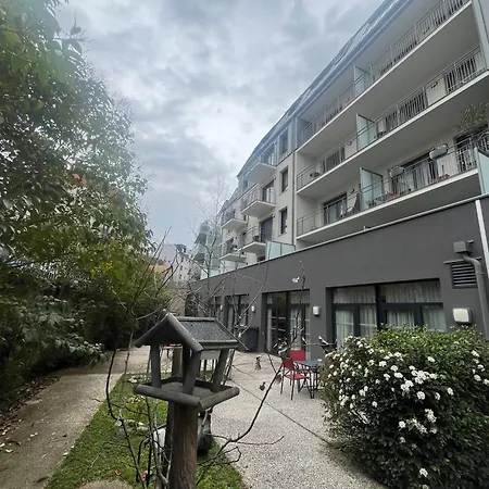 Appart One Chambery Apart Otel 3*